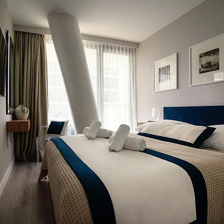 Privilege * 米兹多洛杰